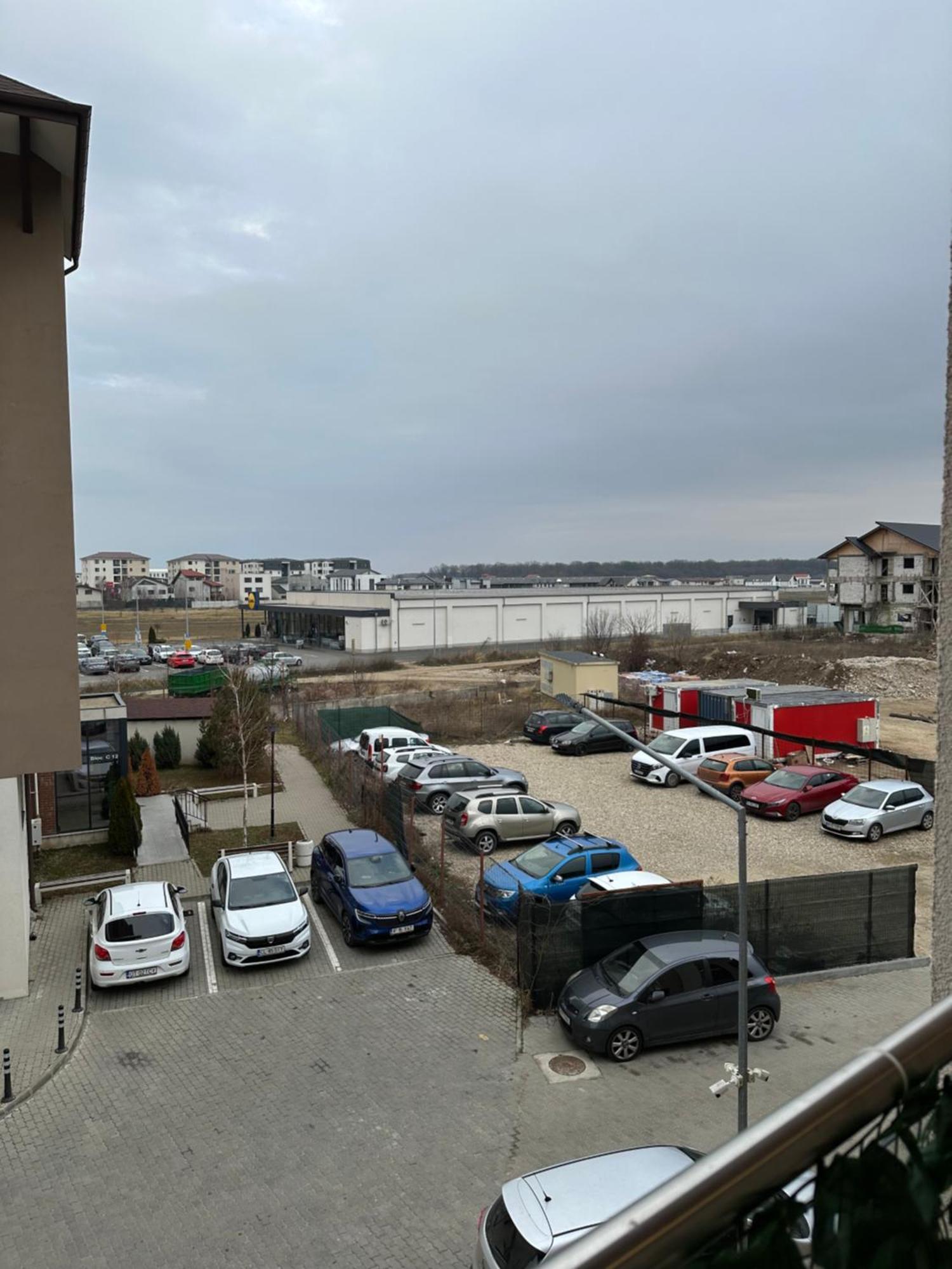Toscana Apartments โอโตเปนี ภายนอก รูปภาพ