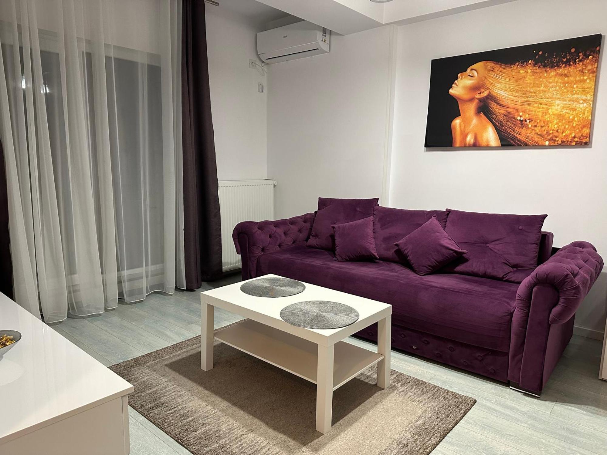 Toscana Apartments โอโตเปนี ภายนอก รูปภาพ